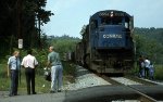 NS crew change on an NS train exercising trackage right on the CSX 